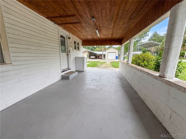 129 S Sparrow Point, Inverness, FL 34450
