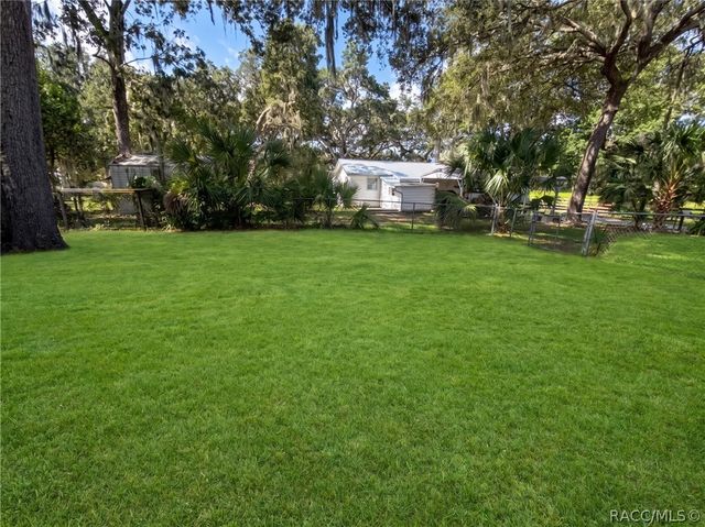 129 S Sparrow Point, Inverness, FL 34450