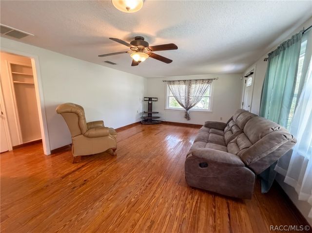 129 S Sparrow Point, Inverness, FL 34450