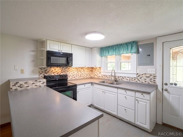 129 S Sparrow Point, Inverness, FL 34450
