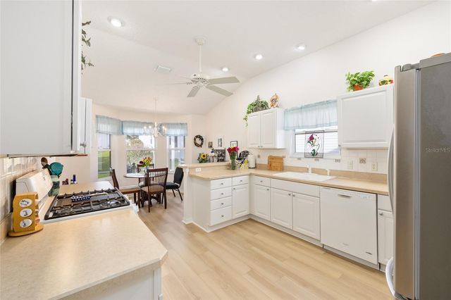 8288 SE 176TH LAWSON LOOP, The Villages, FL 32162