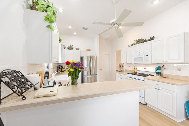 8288 SE 176TH LAWSON LOOP, The Villages, FL 32162