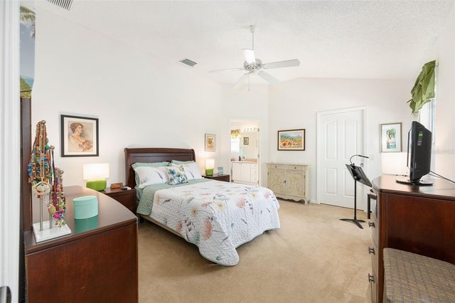 8288 SE 176TH LAWSON LOOP, The Villages, FL 32162