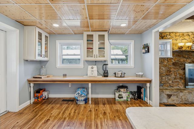 635 Cane Creek Rd, Hohenwald, TN 38462