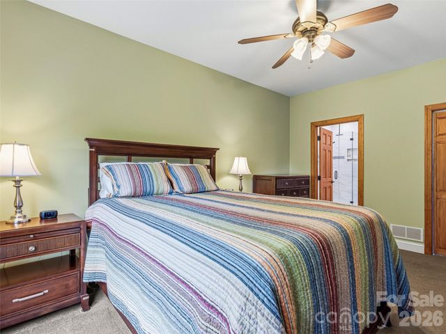 115 Flameleaf Lane, Laurel Park, NC 28739