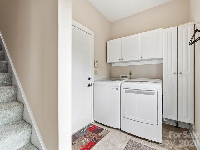 115 Flameleaf Lane, Laurel Park, NC 28739