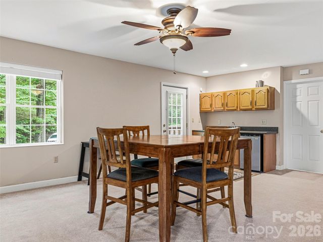115 Flameleaf Lane, Laurel Park, NC 28739