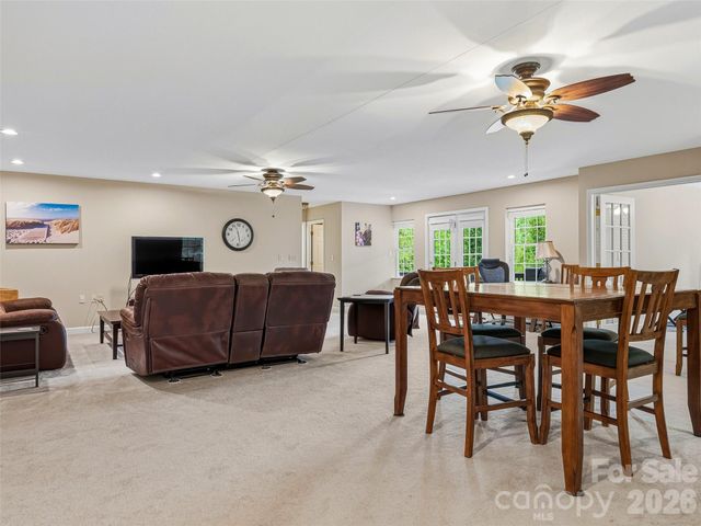 115 Flameleaf Lane, Laurel Park, NC 28739