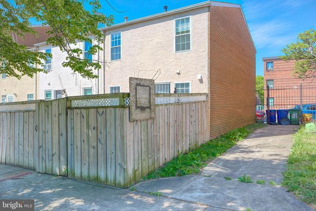819 AISQUITH ST, Baltimore, MD 21202
