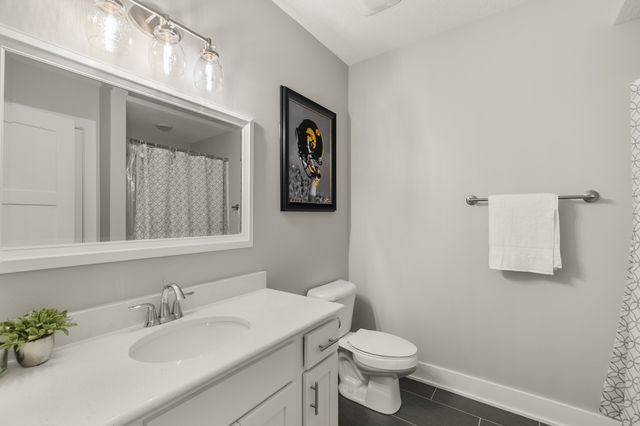 1303 NE Tuscany Boulevard, Ankeny, IA 50021