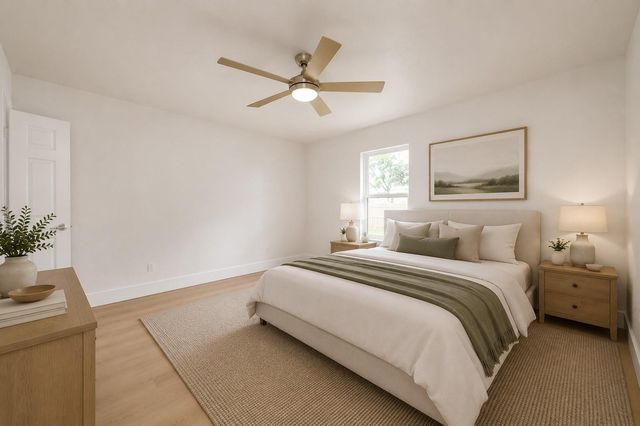 5455 N Crooked Creek Drive, Houston, TX 77017