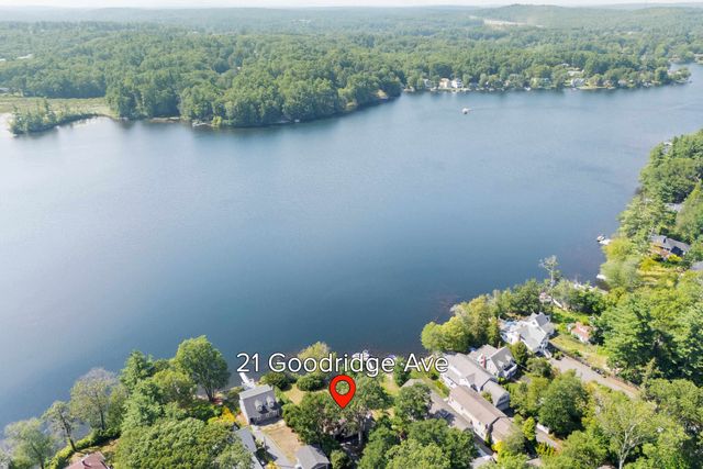 21 Goodridge Avenue, Salem, NH 03079