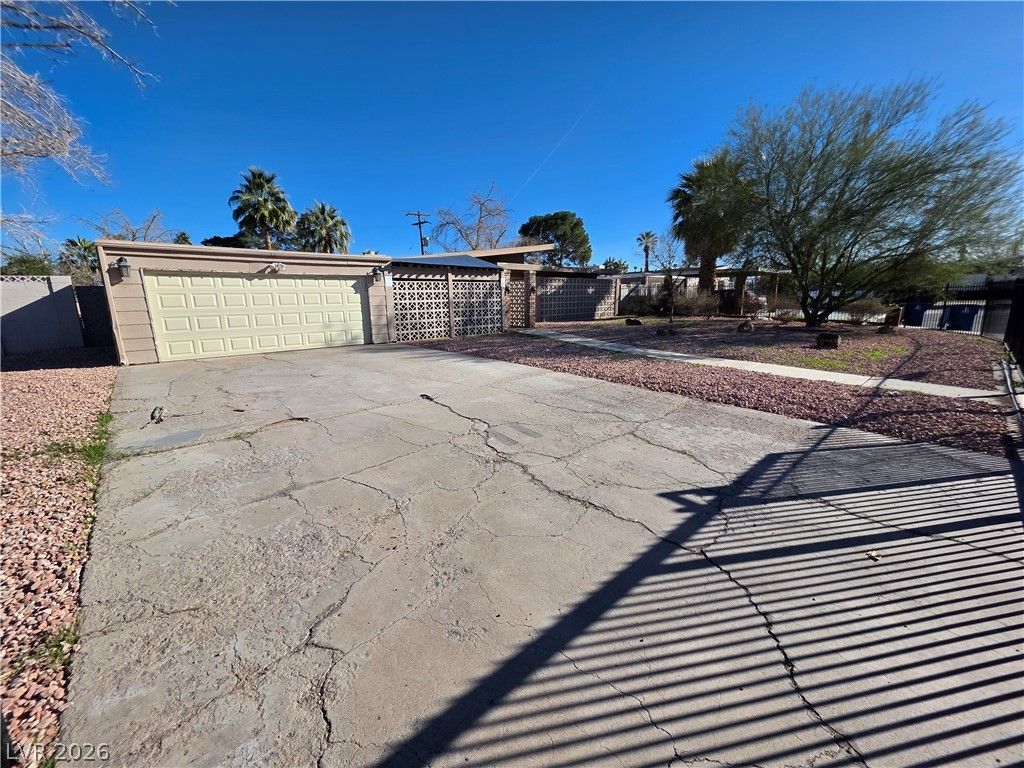 3314 Arapaho Circle, Las Vegas, NV 89169