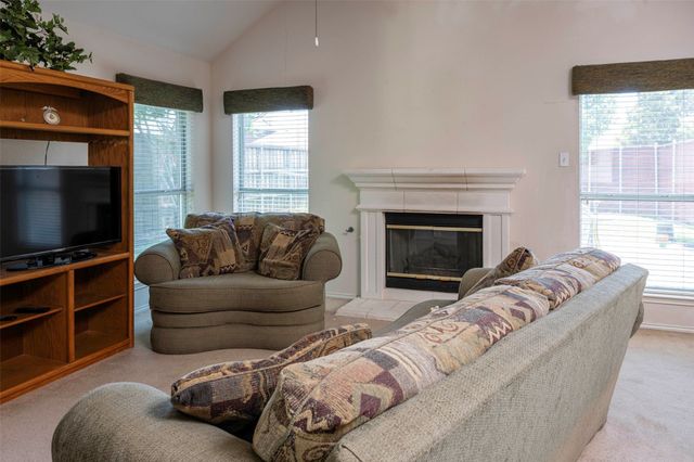 5833 Legend Lane, The Colony, TX 75056