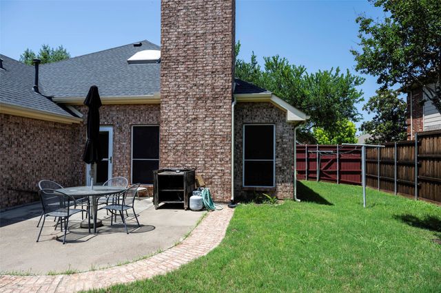 5833 Legend Lane, The Colony, TX 75056
