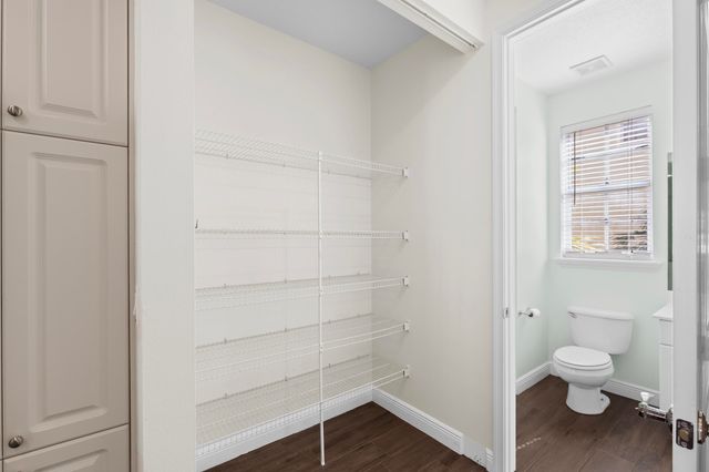 104 Osceola Lane, Jupiter, FL 33458