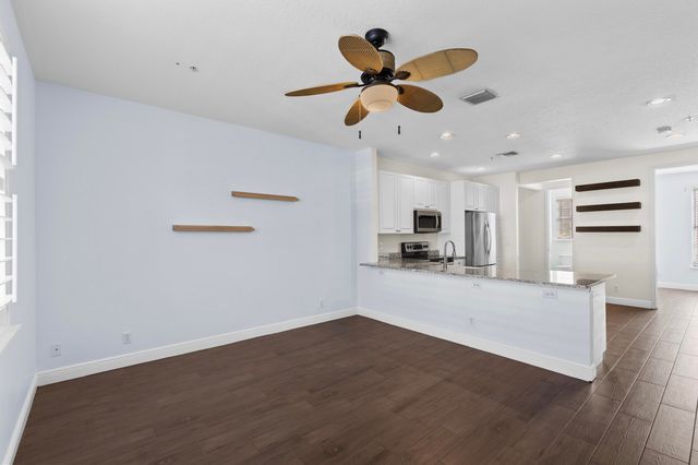 104 Osceola Lane, Jupiter, FL 33458