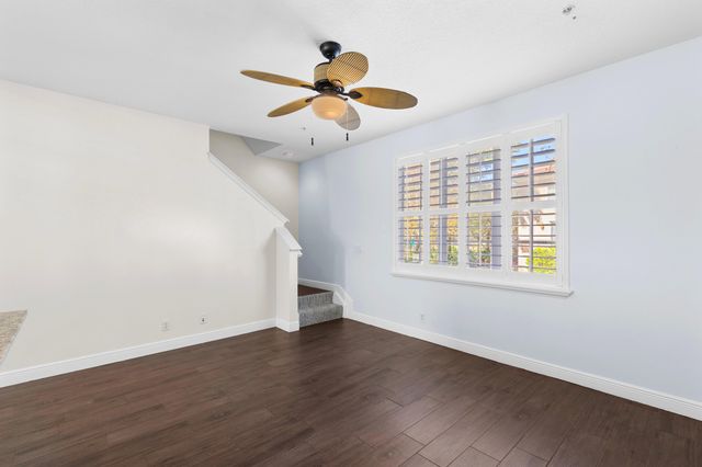 104 Osceola Lane, Jupiter, FL 33458