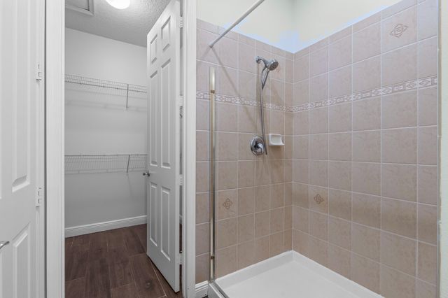 104 Osceola Lane, Jupiter, FL 33458