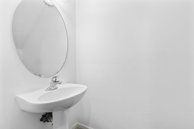 104 Osceola Lane, Jupiter, FL 33458