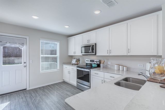 859 Table Rock Street, Princeton, TX 75407