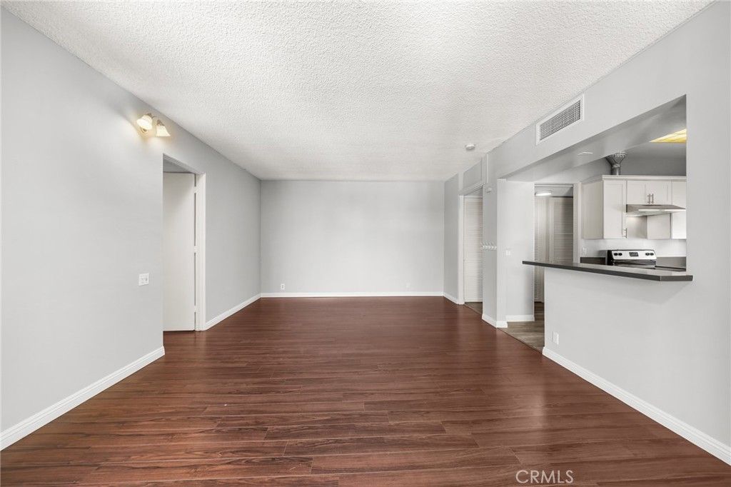 985 E California 306, Pasadena, CA 91106 — photo 4