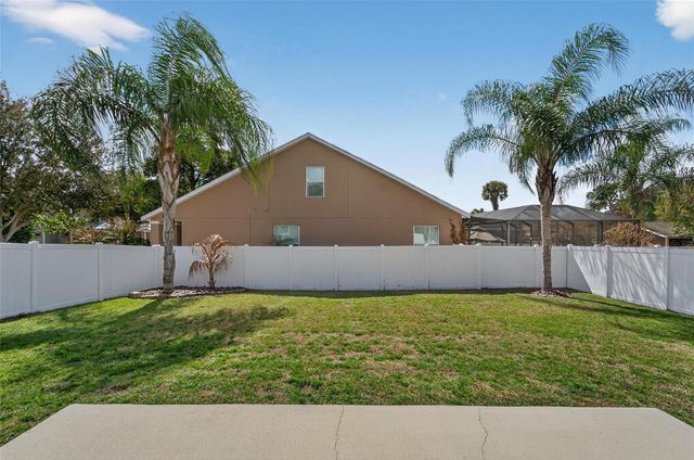 627 LIMONA WOODS DRIVE, Brandon, FL 33510