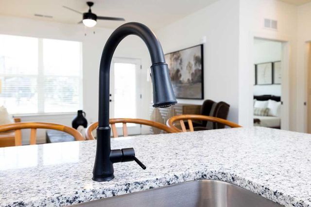 2023 W IRIS SE Drive, Conyers, GA 30013