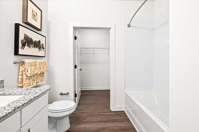 2023 W IRIS SE Drive, Conyers, GA 30013