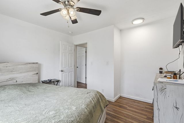 910 S Nettleton Avenue, Springfield, MO 65806