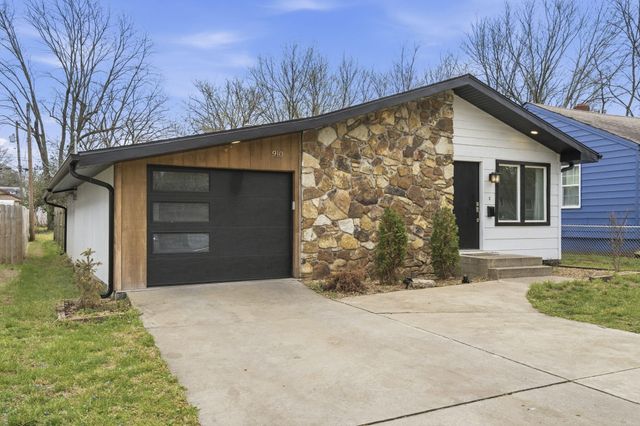 910 S Nettleton Avenue, Springfield, MO 65806