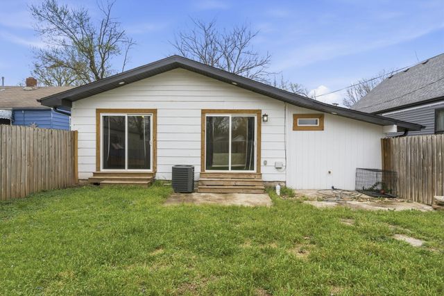 910 S Nettleton Avenue, Springfield, MO 65806