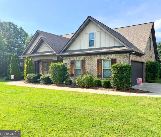 205 Dupont Court, Mcdonough, GA 30252