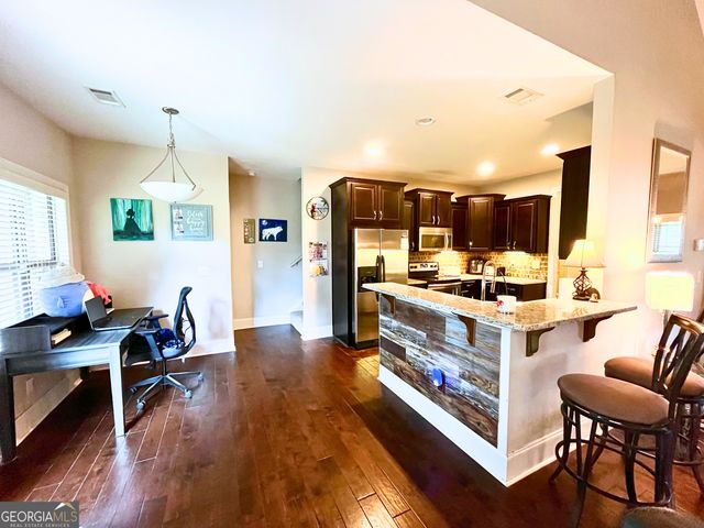 205 Dupont Court, Mcdonough, GA 30252