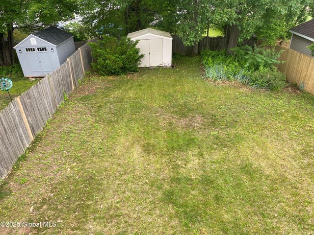 485 Chadwick Road, Schenectady, NY 12304