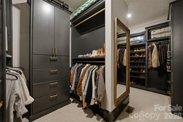 814 Kings Crossing Drive NW, Concord, NC 28027