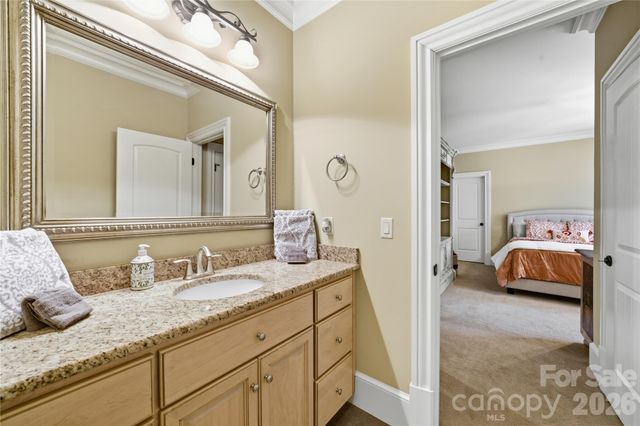 814 Kings Crossing Drive NW, Concord, NC 28027