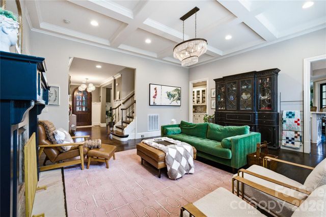 814 Kings Crossing Drive NW, Concord, NC 28027