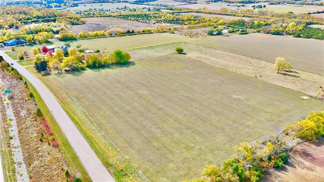 125 Acres E 1296 Road, Lawrence, KS 66047