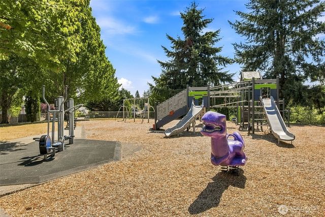 12047 SE 277th Place, Kent, WA 98030