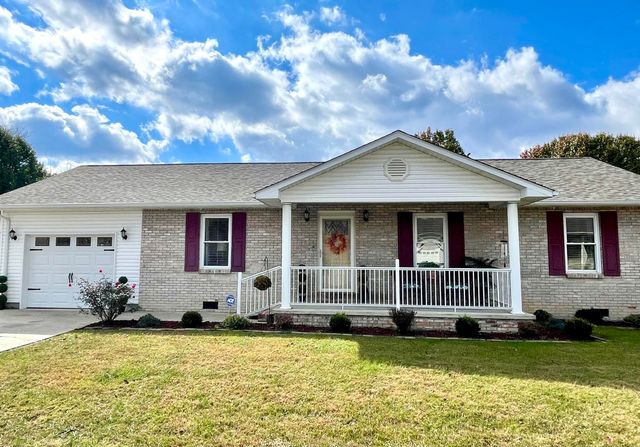 100 Spruce Tree, Barbourville, KY 40906