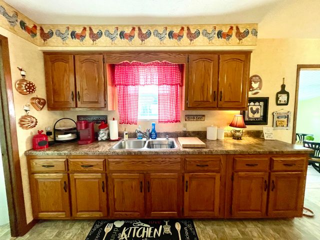 100 Spruce Tree, Barbourville, KY 40906