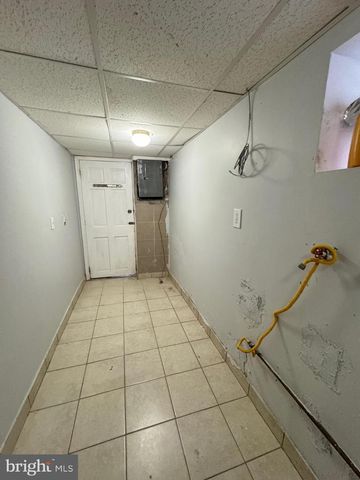 1407 FRIENDSHIP ST, Philadelphia, PA 19111