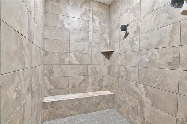 6004 Apache Drive, Shawnee, KS 66226