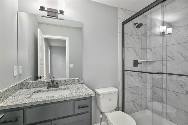 6004 Apache Drive, Shawnee, KS 66226