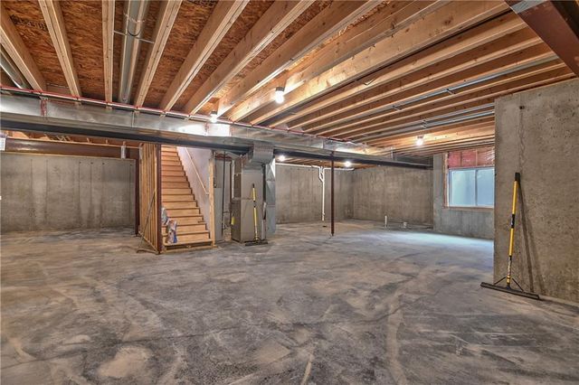 6004 Apache Drive, Shawnee, KS 66226