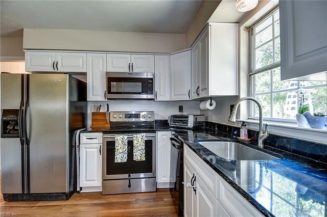 1965 Lisa CT, Virginia Beach, VA 23464