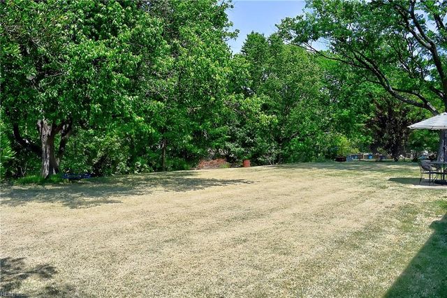 1965 Lisa CT, Virginia Beach, VA 23464