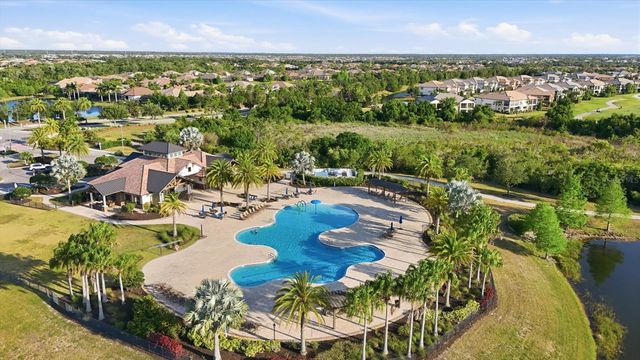 7346 DIVOT LOOP 12B, Lakewood Ranch, FL 34202