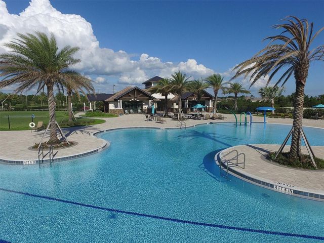 7346 DIVOT LOOP 12B, Lakewood Ranch, FL 34202